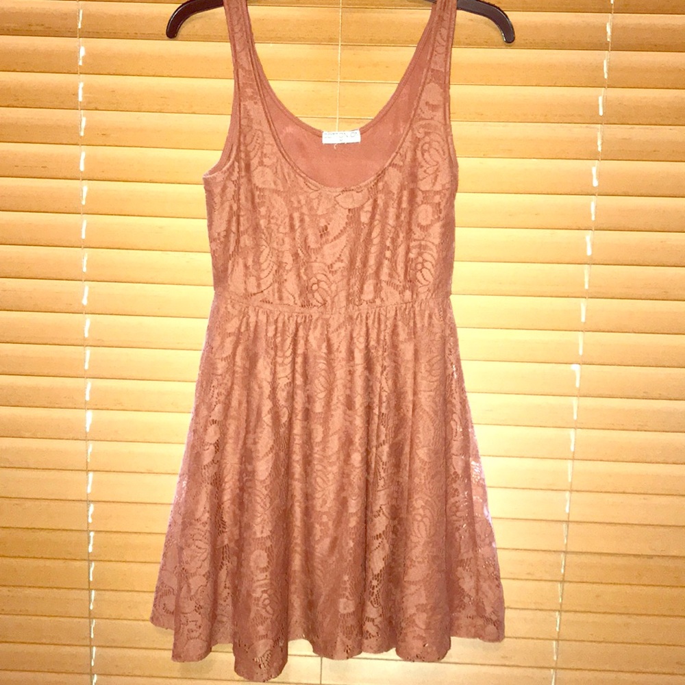 Cute little dress!